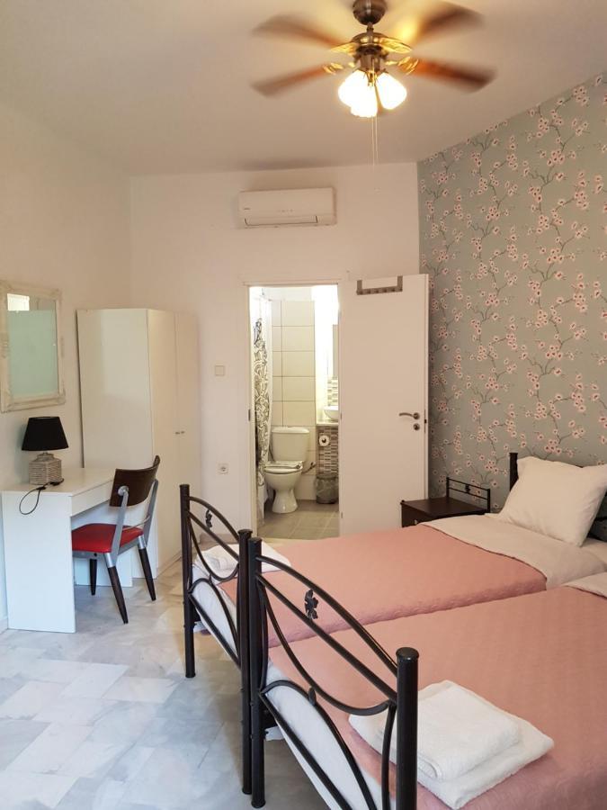 Nomads Rooms Tríkala Esterno foto
